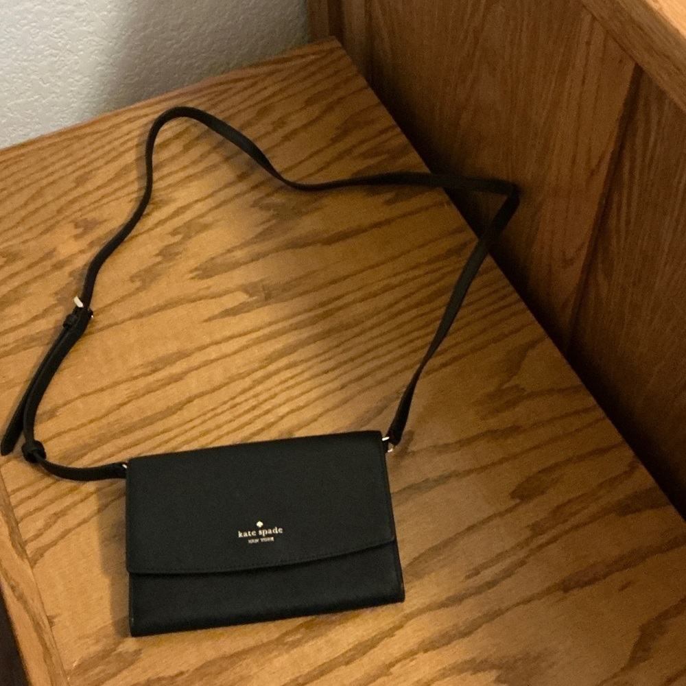 Kate Spade Elegant Black Crossbody Bag